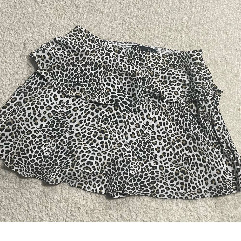 Zara Women's Small Cheetah Animal Print Ruffled Skort Skirt Gray Black Mob Wife